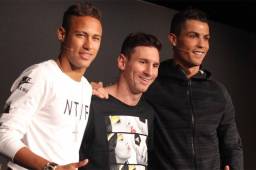 Cristiano Ronaldo, Messi y Neymar en una gala del Balón de Oro del pasado. Estos tres sonaron para el Newcastle en su momento.