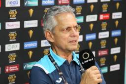 Reinaldo Rueda espera que los jugadores tengan un buen comportamiento en sus clubes para llegar bien a la Copa Oro. Foto: Marvin Salgado.