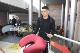 El delantero estuvo por última vez en el país este viernes y se despidió con la ilusión de algún día volver. Foto: Ronal Aceituno.