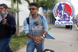 El defensor panameño Luis Ovalle cuando arribaba a Tegucigalpa para unirse al Olimpia de cara al torneo Clausura. Fotos Juan Salgado