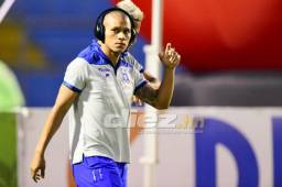 Bryan Moya previo al partido que Honduras jugó ante Chile. FOTO: Yoseph Amaya.