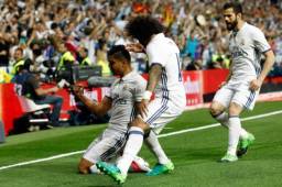 Casemiro celebró en el Bernabéu el gol sobre el Barcelona.