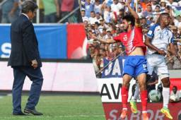 El entrenador de la Selección de Honduras, Jorge Luis Pinto, tiene malos números con la Bicolor que hoy la tiene cuesta arriba rumbo a Rusia 2018.