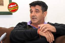 Diego Vázquez considera que tiene el conocimiento necesario del futbolista hondureño para asumir el mando de la Selección. Foto DIEZ