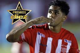 Luis Palma, delantero del Vida, está liderando las votaciones al Mejor Jugador Joven de los Premios DIEZ 2021.