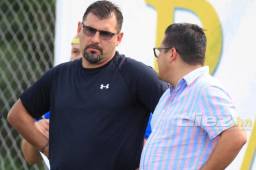 'Tato' García le molesta que se pierda tanto tiempo en el fútbol hondureño.