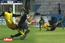 Violento: patadón de Gerson Chávez y Real España sufre expulsión y ultimátum en la final de ida ante Motagua