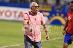 El entrenador uruguayo espera enderezar el camino del Olimpia en la próxima fecha.