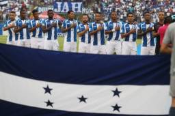 La Federación de Honduras dice que la Comisión de Selecciones ya ha visto varios currículos para la elección del técnico y no descarta ninguno. Foto DIEZ