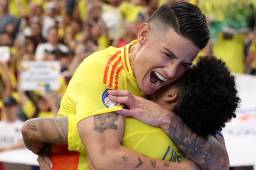 Colombia y Panamá se miden por los cuartos de final de la Copa América en el State Farm Stadium de Arizona.