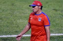 Pedro Troglio no tira la toalla y sueña con levantar su cuarto título de liga con Olimpia.