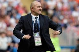 Stanislav Cherchesov tiene soñando a los rusos de llegar a la final del torneo del cual son anfitriones.