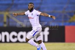 Jorge Benguché se despachó un doblete para que Olimpia ganara la semifinal de ida en la Liga Concacaf. Foto: Yoseph Amaya.