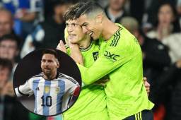 Alejandro Garnacho no puede celebrar como Cristiano Ronaldo en la selección de Argentina.