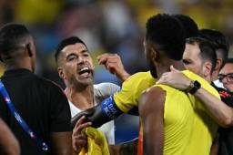 Luis Suárez se enganchó en una pelea con el delantero colombiano Miguel Borja.