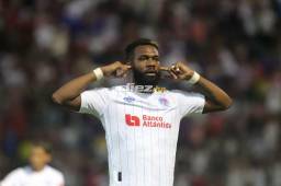 Olimpia propina tremenda paliza a la Real Sociedad y mete miedo en una noche inspirada de Jorge Benguché