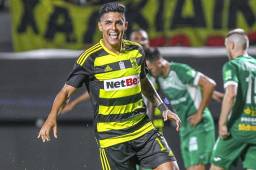 El equipo helénico aprovechó su localía y derrotó con contundencia en el juego de ida al FC Gomel de Bielorrusia 5-1 por la ronda preliminar de este certamen.