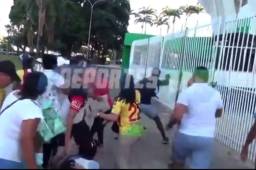 Atacaron a Rubilio Castillo en Bolivia tras el partido del Royal Pari ante el Palmaflor.