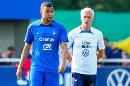 Kylian Mbappé tuvo que salir de emergencia de la selección de Francia.