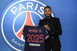 Neymar renovó con el PSG hasta 2025, el brasileño seguirá buscando la Champions en París.