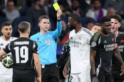 Fue importante en lla Champions League contra Real Madrid, pero ahora vive una pesadilla tras ser denunciado por tres mujeres.