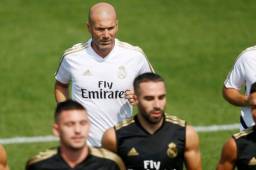Zinedine Zidane realizaba pretemporada con el Real Madrid pero se ha regresado a España.