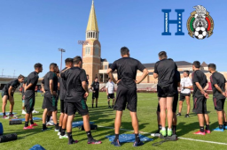 La selección de México entrenó esta tarde en una de las universidades de Denver, previo al amistoso del sábado ante Honduras.
