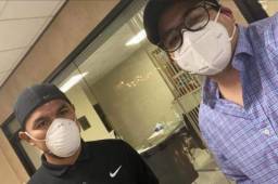 Mario Martínez se reunió con el presidente y gerente de Real España para conversar sobre su futuro.