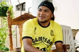 Mario Martínez asegura que está cerca de llegar a un acuerdo con Real España para quedarse para el Clausura 2018. Foto Amilcar Izaguirre