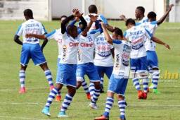 La selección de Honduras se prepara en Cuernavaca para el juego ante México en el estadio Azteca.