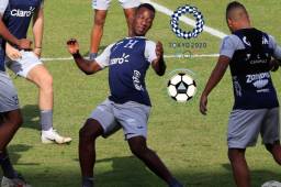 Darixon Vuelto fue la gran novedad en los trabajos de la Sub-23 de Honduras en su sexto microciclo de trabajo, tras participar en un amistoso de pretemporada en Estados Unidos con Real España.