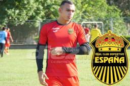 Devron García prolongó su vínculo por los siguientes tres años en Real España.