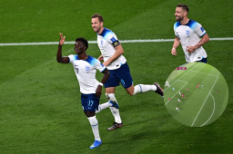 Bukayo Saka anotó doblete en el partido y ya es uno de los goleadores del Mundial de Qatar 2022.