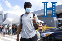 Bryan Róchez se suma a la Selección Nacional para encarar el duelo eliminatorio ante la escuadra de Panamá.