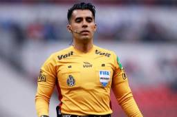 El mexicano Adonai Escobedo será el encargado de arbitrarle a Olimpia el martes.