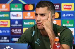 Rodrigo estuvo en conferencia de prensa antes del debut del Manchester City en Champions League.