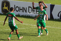 El cuadro escualo se ha puesto en ventaja en su dura visita a la Real Sociedad en Tocoa.