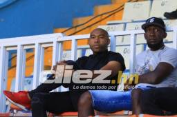 Wilson Palacios estuvo en el estadio Nacional junto a Hendry Thomas viendo el Olimpia - Real España.