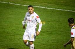 Carlos Sánchez y su festejo tras marcar el único gol del compromiso ante Motagua. Foto: Alex Pérez.