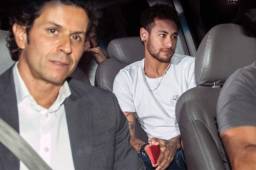 Un triste Neymar se lamentó por no haber ayudado al PSG ante Real Madrid. Foto AFP