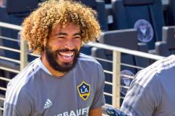 Danilo Acosta firmó con el Orange County de la USL del fútbol de Estados Unidos.