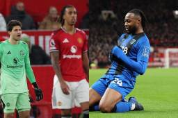 Le metieron cuatro goles al Manchester United en casa y sufre duro réves en la tabla de posiciones de la Premier League