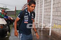 Jorge Claros no podrá estar ante Costa Rica por acumulación de tarjetas amarillas.