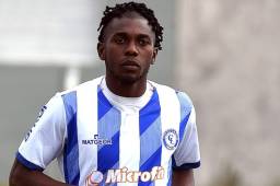 Carlos 'Muma' Fernández juega con el Cerro Largo de la Primera División de Uruguay. FOTO: Cortesía Tenfield