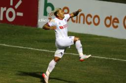 Olimpia vuelve al liderato luego de golear a un Marathón que no metió ni las manos en el Nacional Chelato Uclés