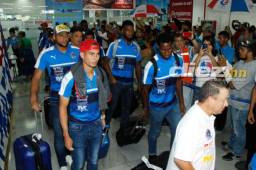 La afición le dio una enorme bienvenida al Olimpia luego del triunfo en Panamá.