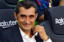 Valverde durante el partido contra el Huesca en el Camp Nou.