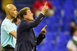 El entrenador de la Selección de Honduras, Jorge Luis Pinto, habló del nombramiento de los árbitros para los partidos eliminatorios. Foto AFP