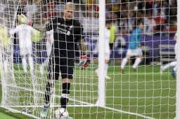 Karius tuvo un partido para el olvido ante el Real Madrid.