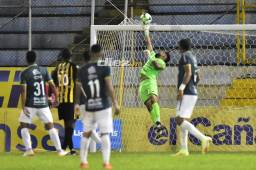 Marathón noquea al Real España con anotación del Pibe Guevara y el “Palomo” Rodríguez reprueba un clásico más en Liga Nacional